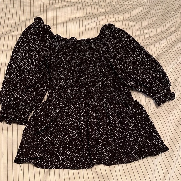 Max Studio Size Medium Polka Dot Top - Picture 5 of 5